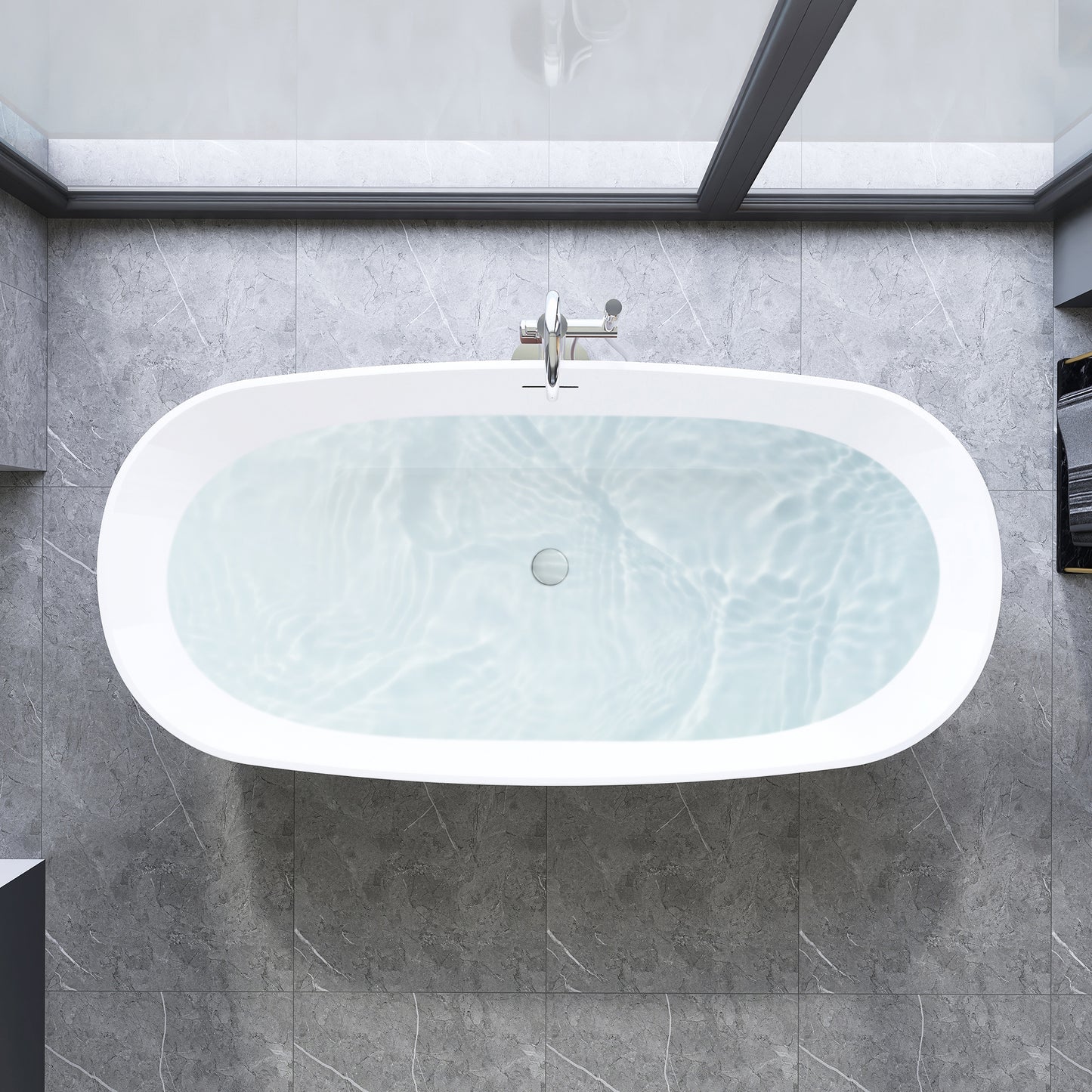 Vinnova London 66.9" x 31.5" Soaking Bathtub