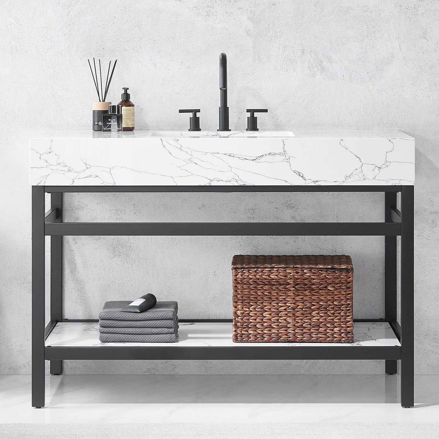 Ecija 48" Free-standing Single Bath Vanity in Matte Black Metal Support with Pandora White Composite Stone Top