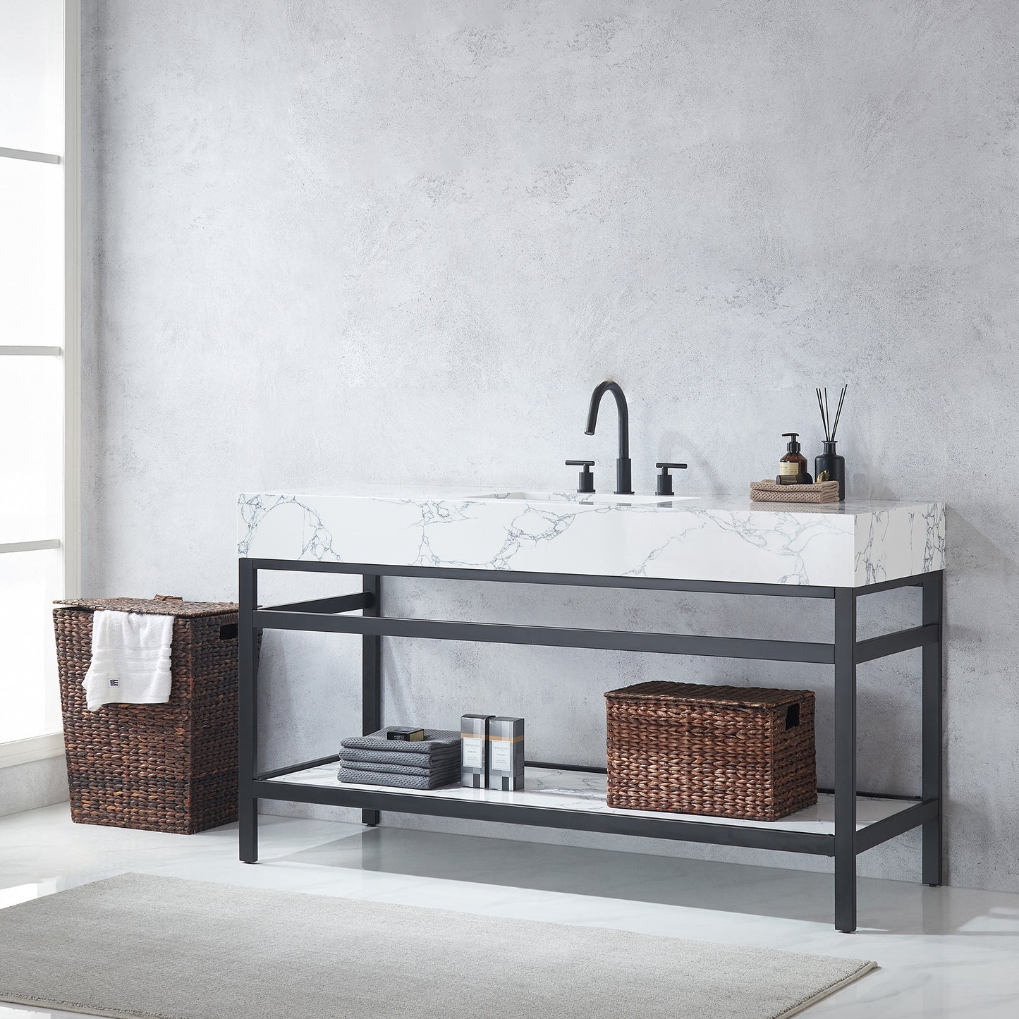 Ecija 60" Free-standing Single Bath Vanity in Matte Black Metal Support with Pandora White Composite Stone Top