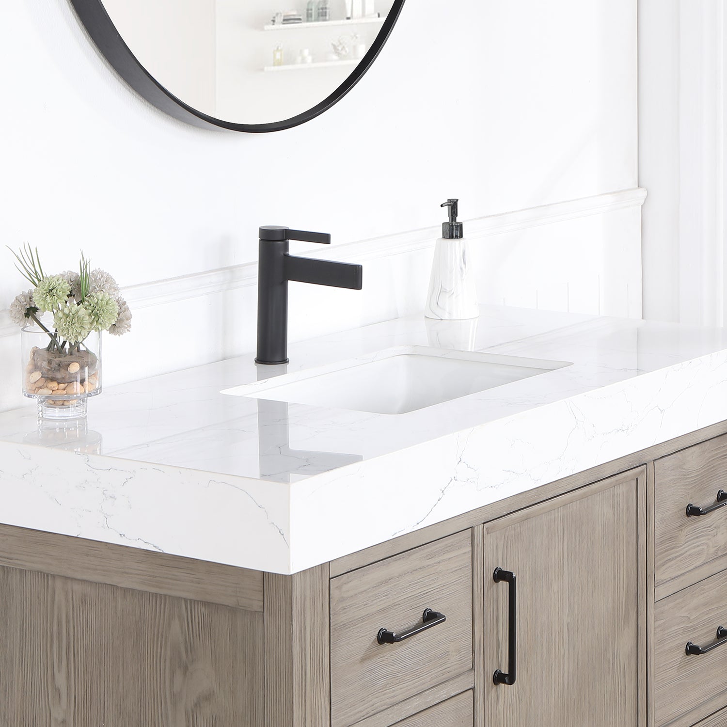 León 48in. Free-standing Single Bathroom Vanity in Fir Wood Grey with Composite top in Lightning White