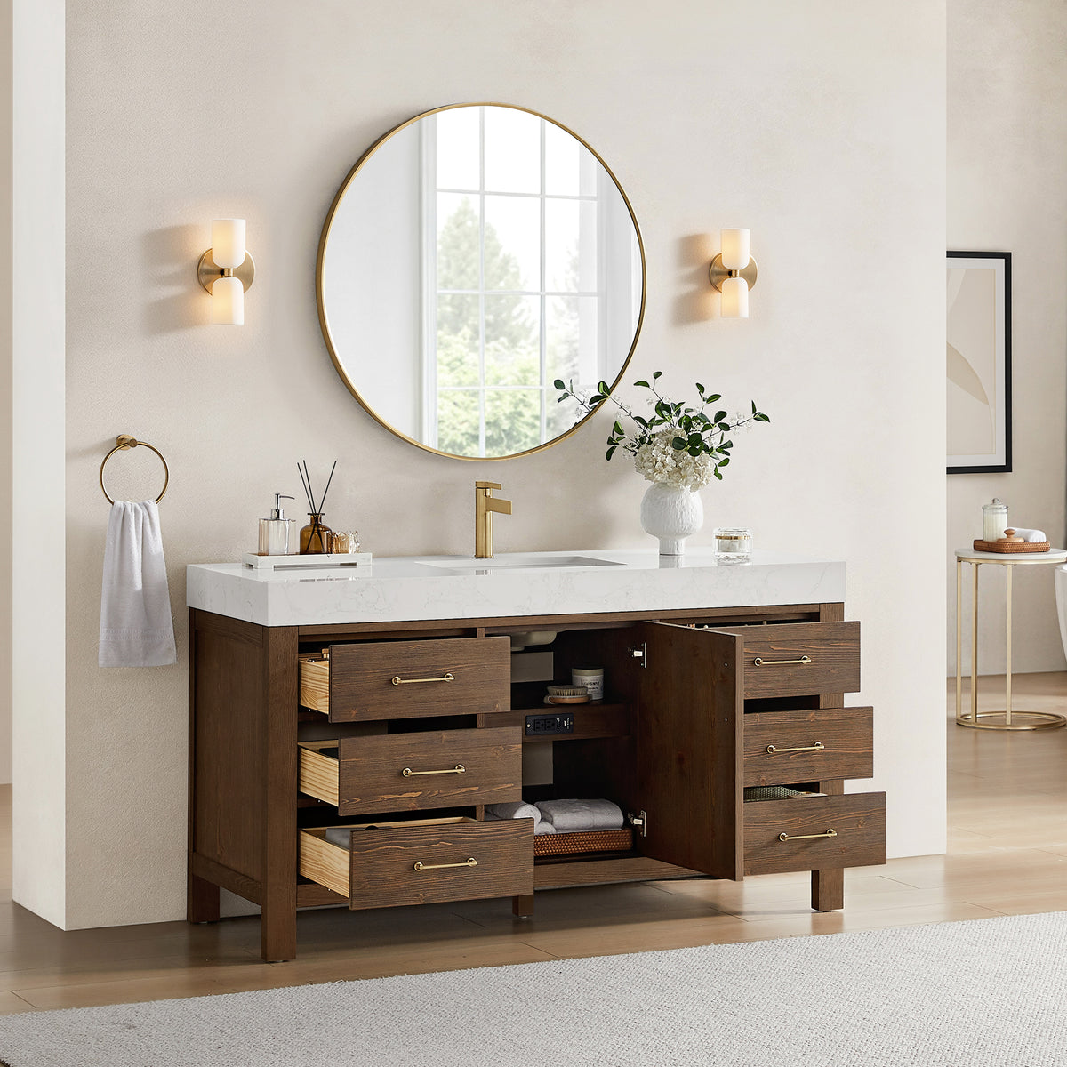 León 60" Free-standing Single Bathroom Vanity in Spruce Aged Brown