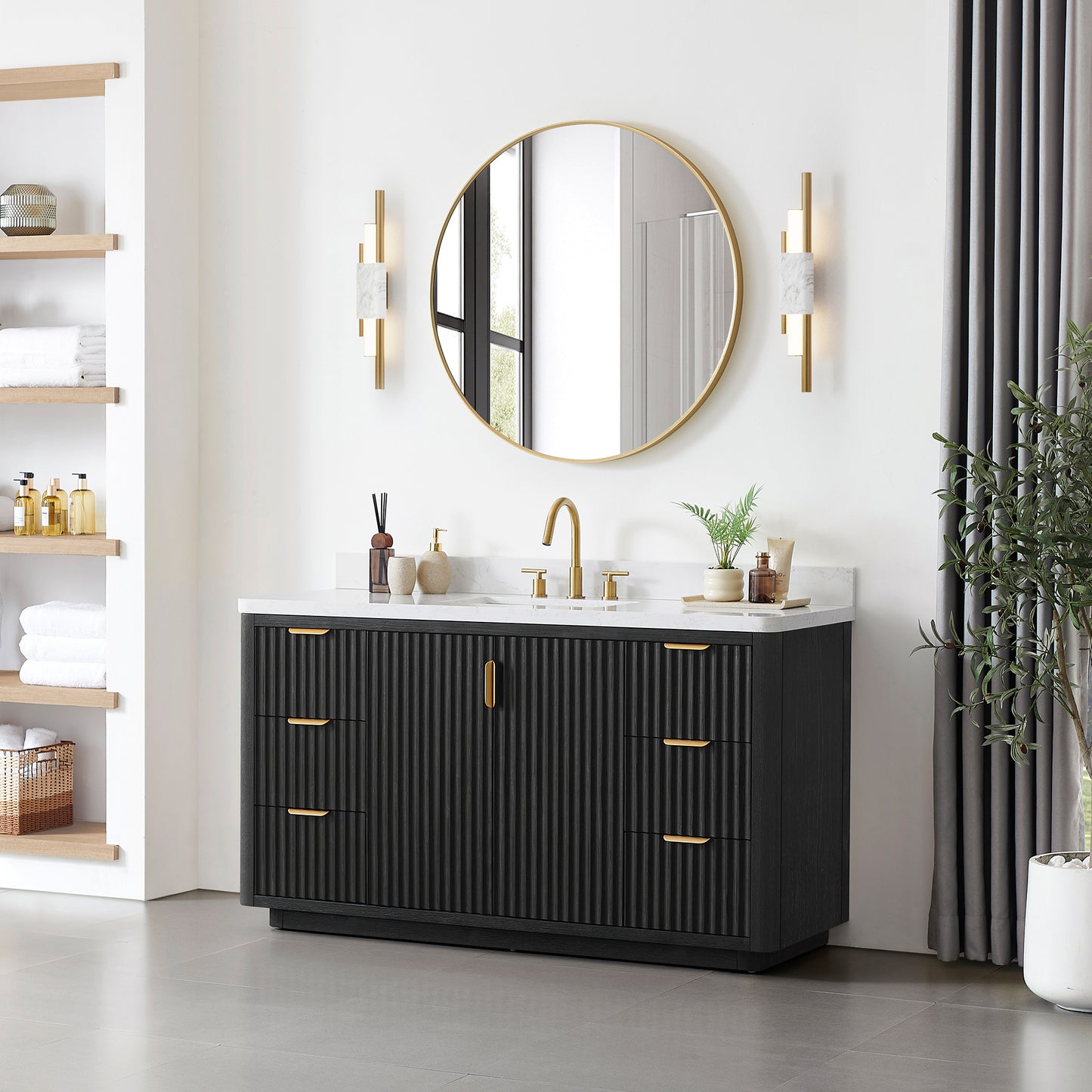 Cádiz 60" Free-standing Single Bathroom Vanity in Fir Wood Black and Mirror
