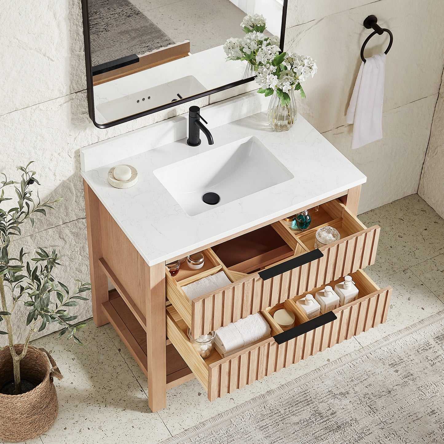 Vitre 36" Single Sink Bath Vanity in Aged Natural Oak