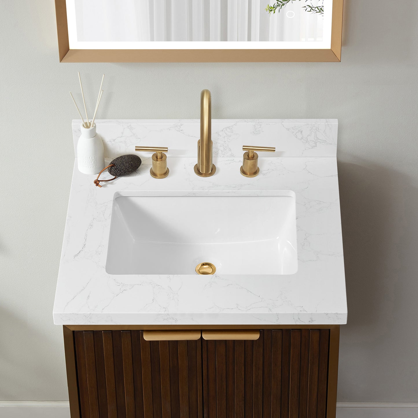 Jaen 25" W x 22" D Composite Stone Vanity Top in Grain White with White Rectangular Single Sink