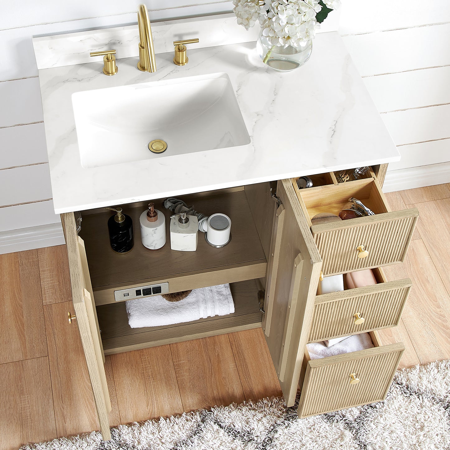 Oza 36" Free-standing Single Bath Vanity in Aged Natural Oak