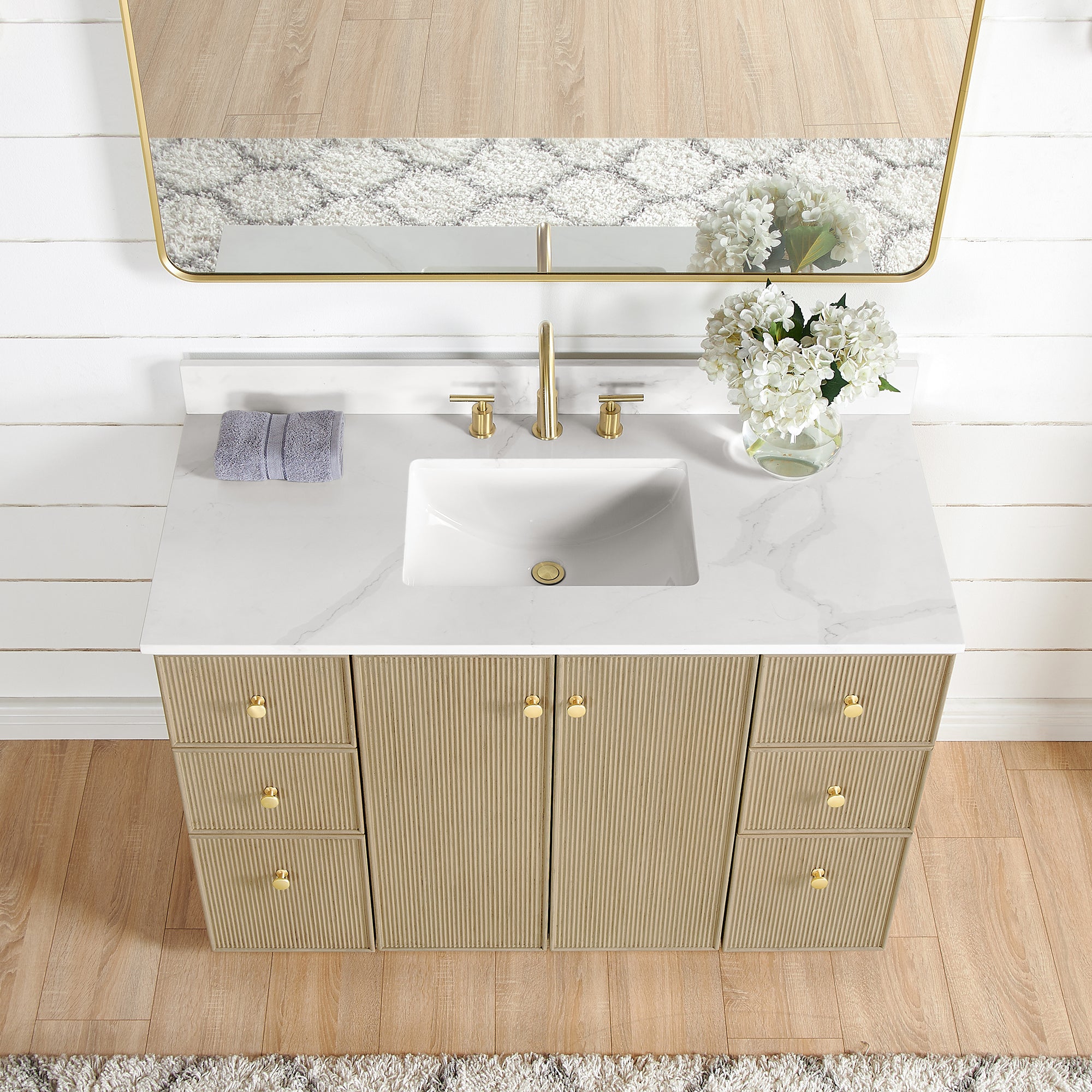 Oza 48" Free-standing Single Bath Vanity in Aged Natural Oak with Fish Maw White Quartz Stone Top