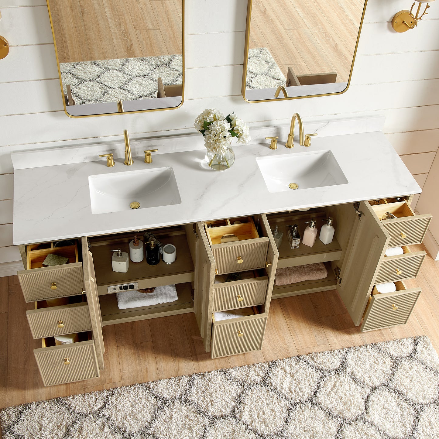 Oza 84" Free-standing Double Bath Vanity in Aged Natural Oak