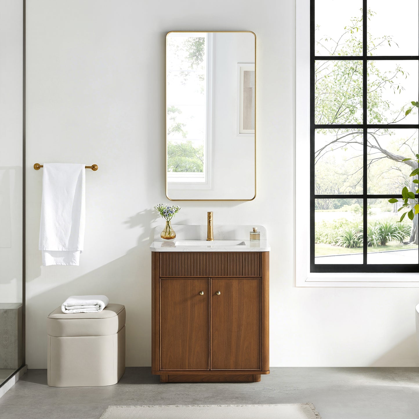 Zogno 30" Single Sink Bath Vanity in Natural Walnut