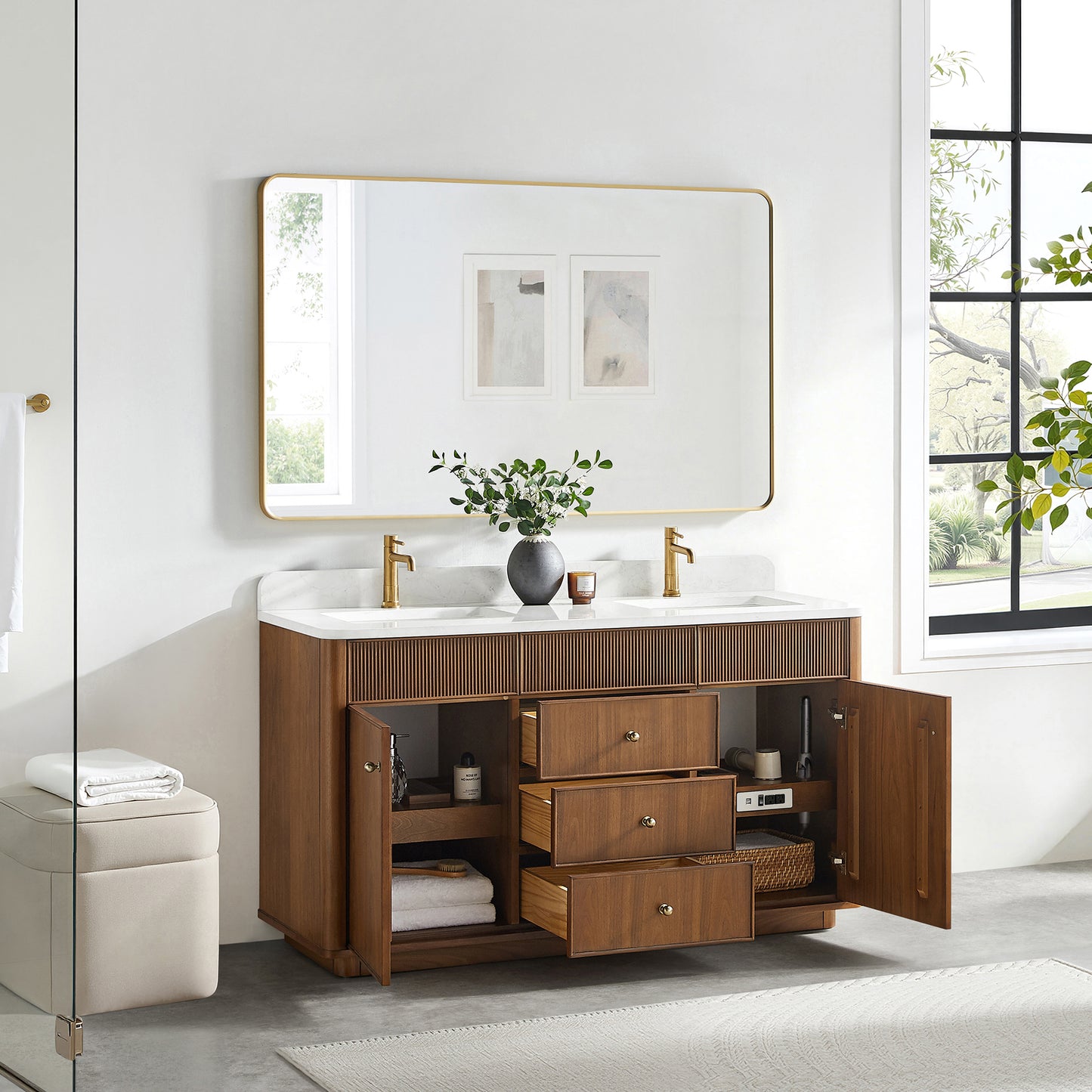 Zogno 60M" Double Sink Bath Vanity in Natural Walnut