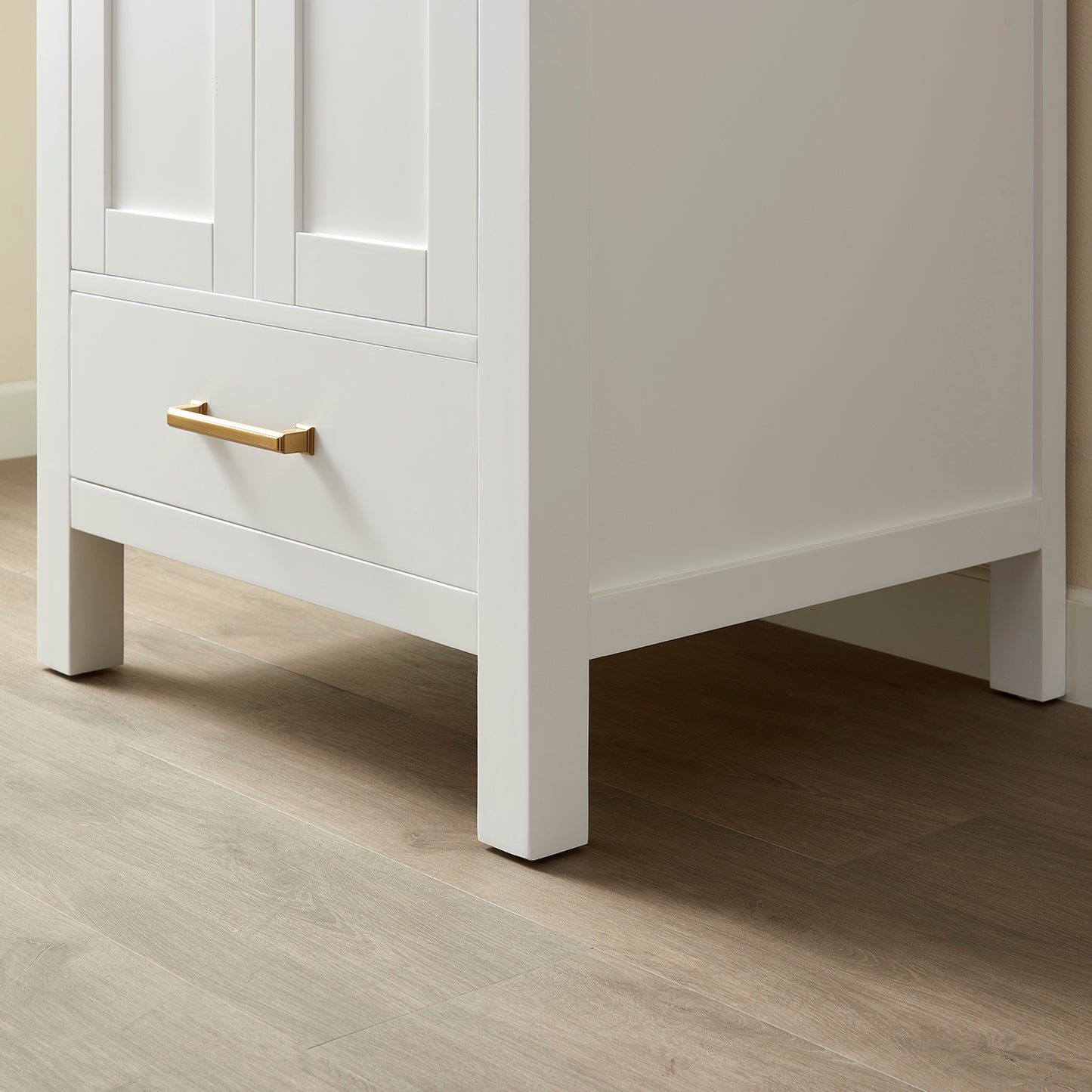 Shannon 24" Single Vanity in White and Composite White Carrara Stone Countertop