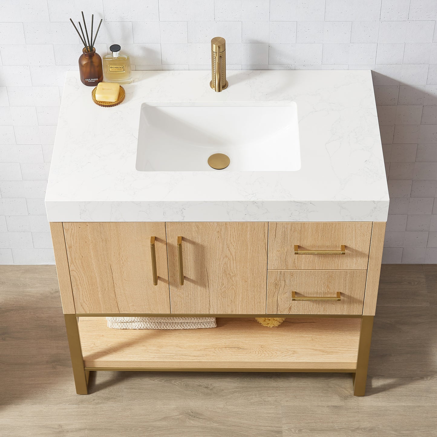 Kolkata 36" Single Sink Bath Vanity in Weathered Oak with White Grain Composite Stone Top