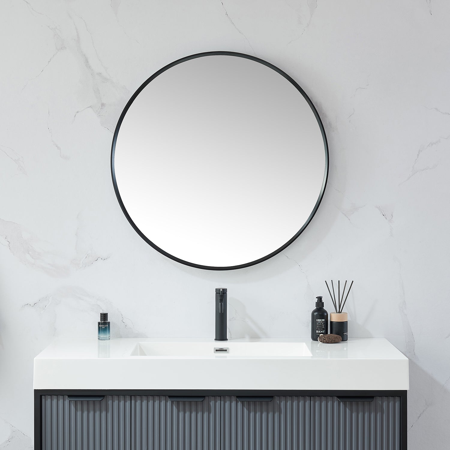 Cascante 32 in. W x 32 in. H Round Metal Wall Mirror in Brushed Black