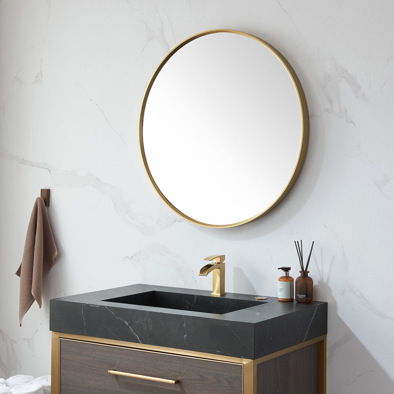Cascante 32 in. W x 32 in. H Round Metal Wall Mirror in Brushed Gold