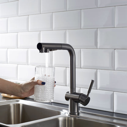 ALPHAUCET Single Handle Pull-Out Sprayer Kitchen Faucet in Gun Gray
