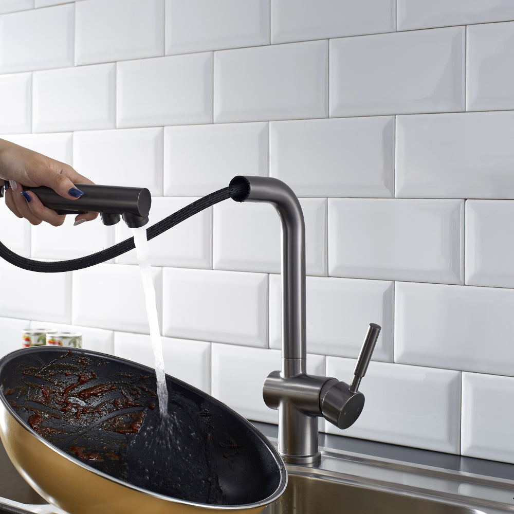 ALPHAUCET Single Handle Pull-Out Sprayer Kitchen Faucet in Gun Gray