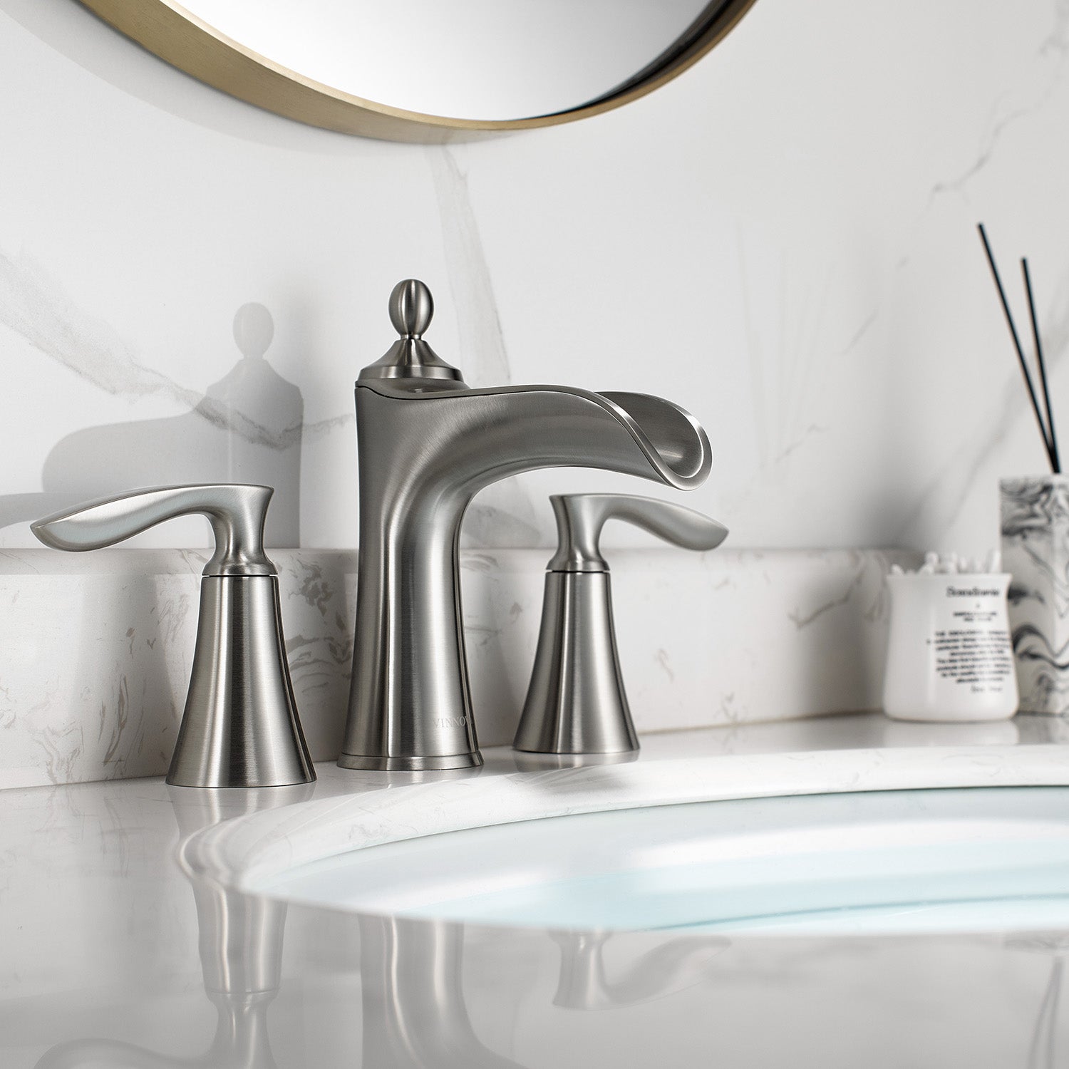 Vinnova Ukiah Two Handle 8" Widespread Bathroom Faucet