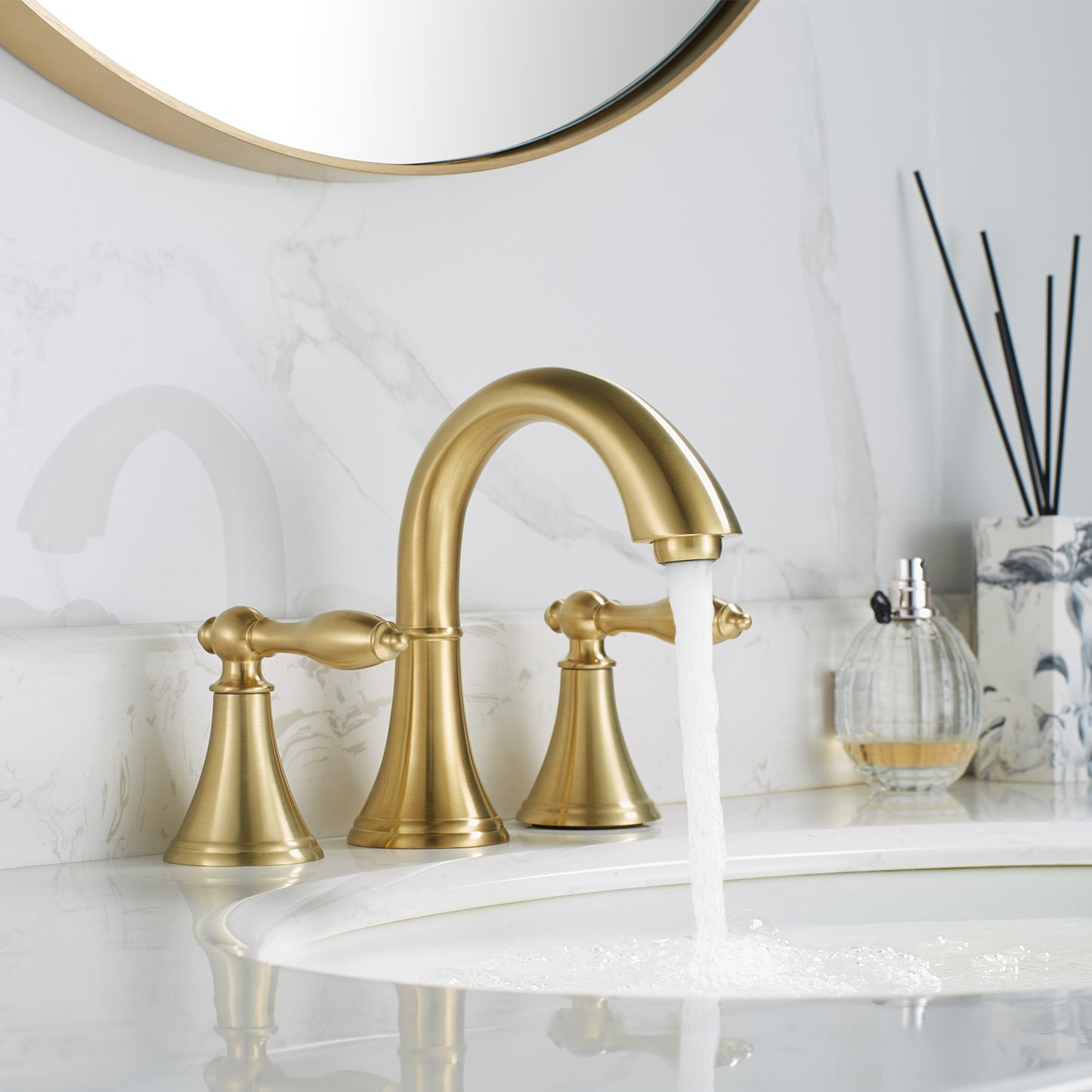 Vinnova Florence Two-Handle 8" Widespread Bathroom Faucet in Brushed Gold or Polished Chrome