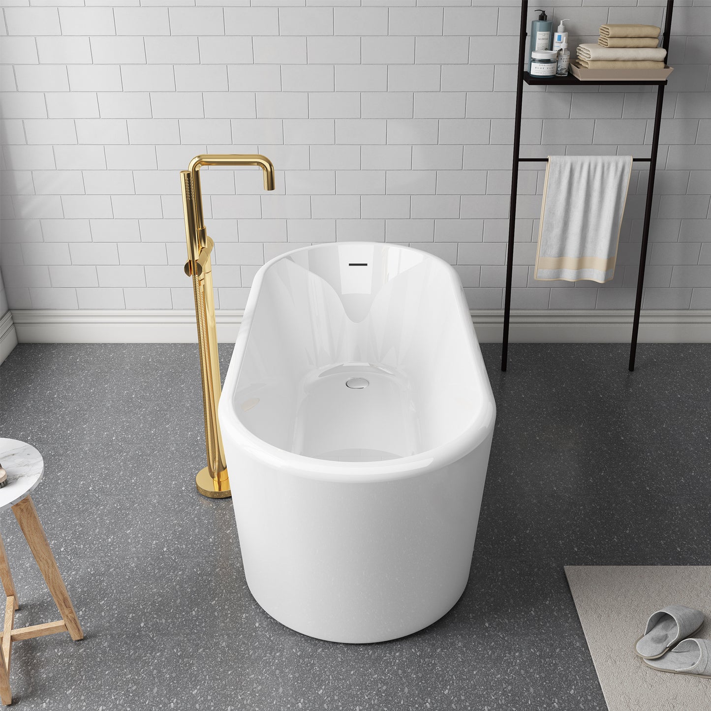 Vinnova Caserta Soaking Bathtub