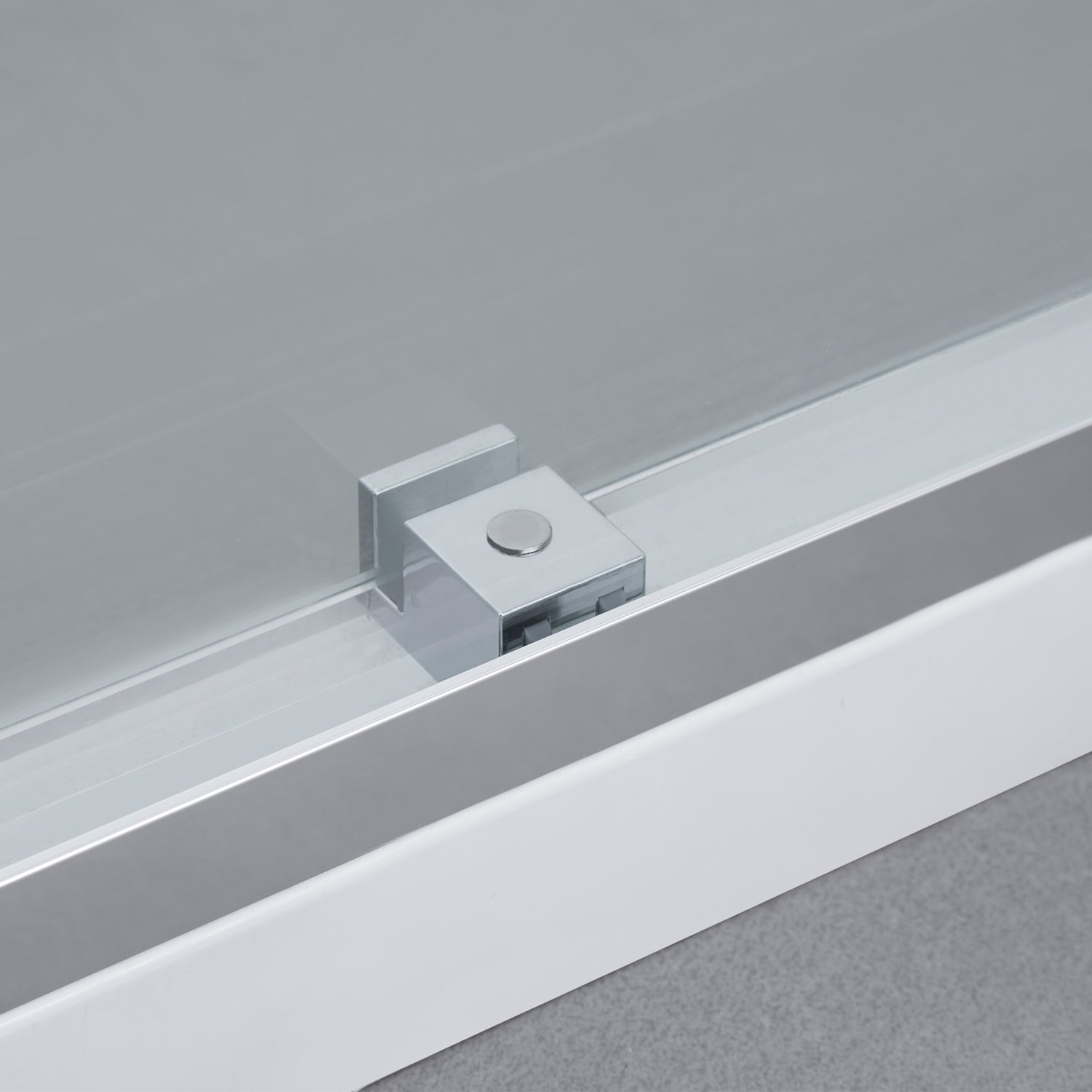 Vinnova Spezia Double Sliding Frameless Shower Door