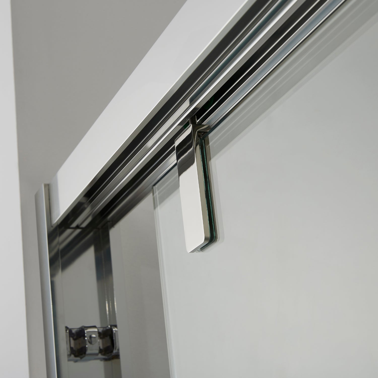 Vinnova 60" Brescia Double Sliding Framed Tub Door
