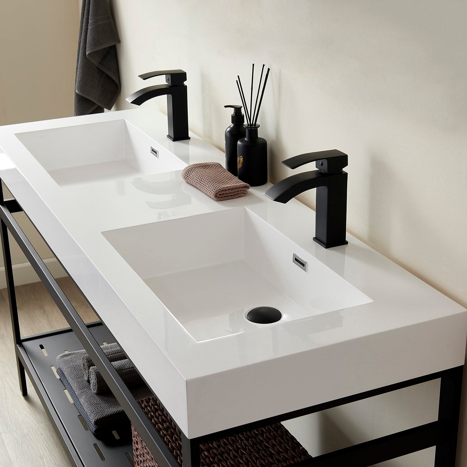 Vinnova Ablitas Double Sink Bathroom Vanity with Metal Support and White One-Piece Composite Stone Sink Top