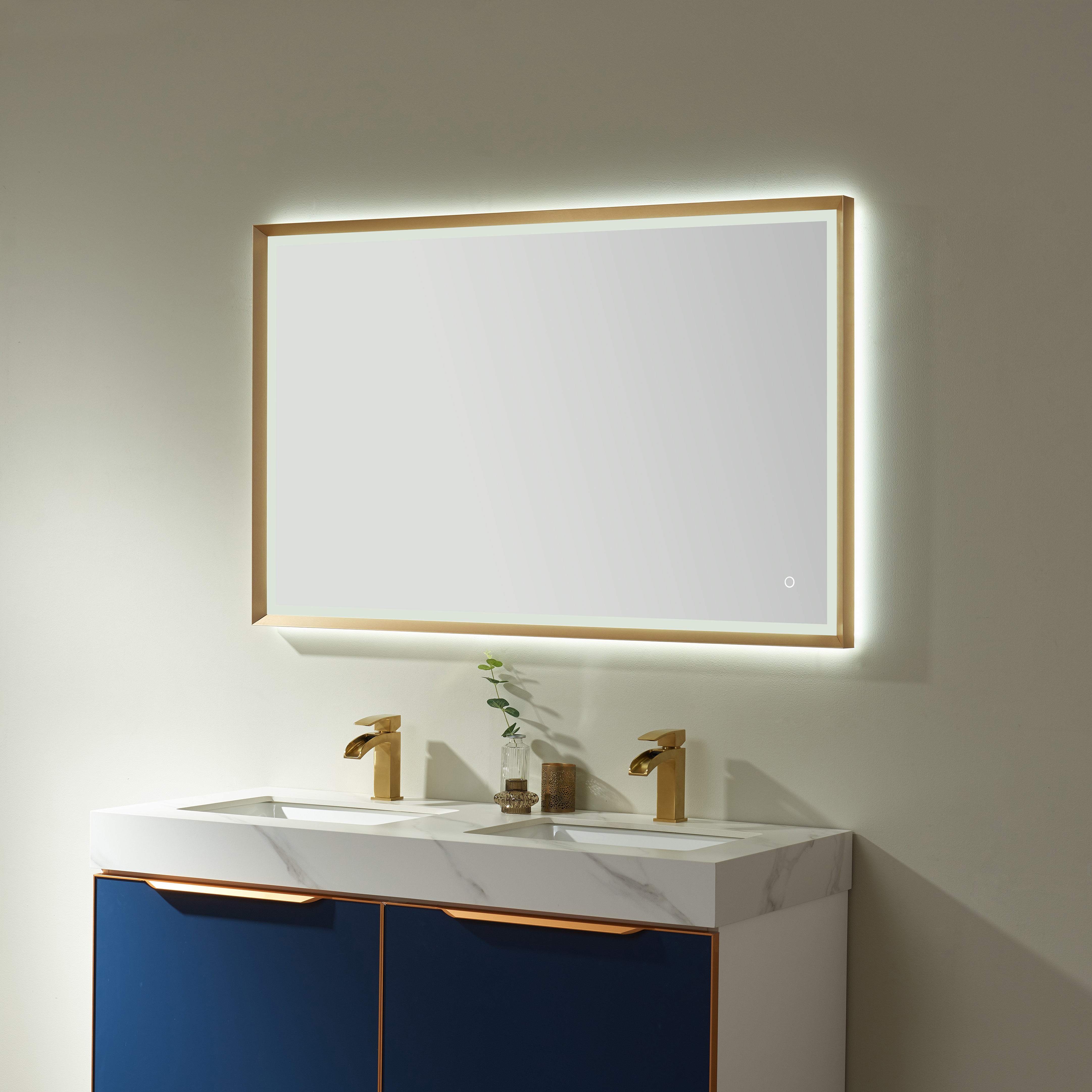 Vinnova Como Rectangle LED Lighted Accent Bathroom/Vanity Wall Mirror