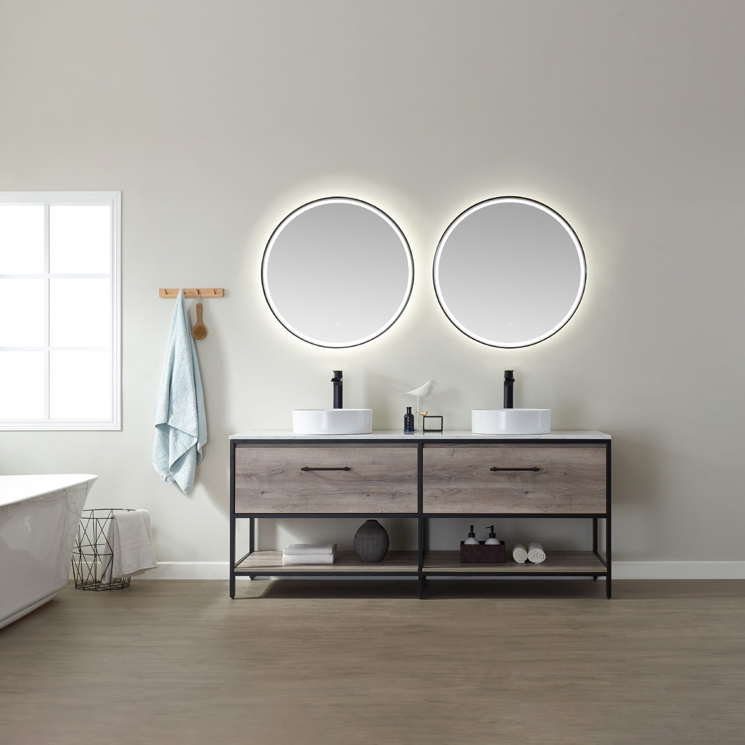 Vinnova Campobasso Round LED Lighted Accent Bathroom/Vanity Wall Mirror