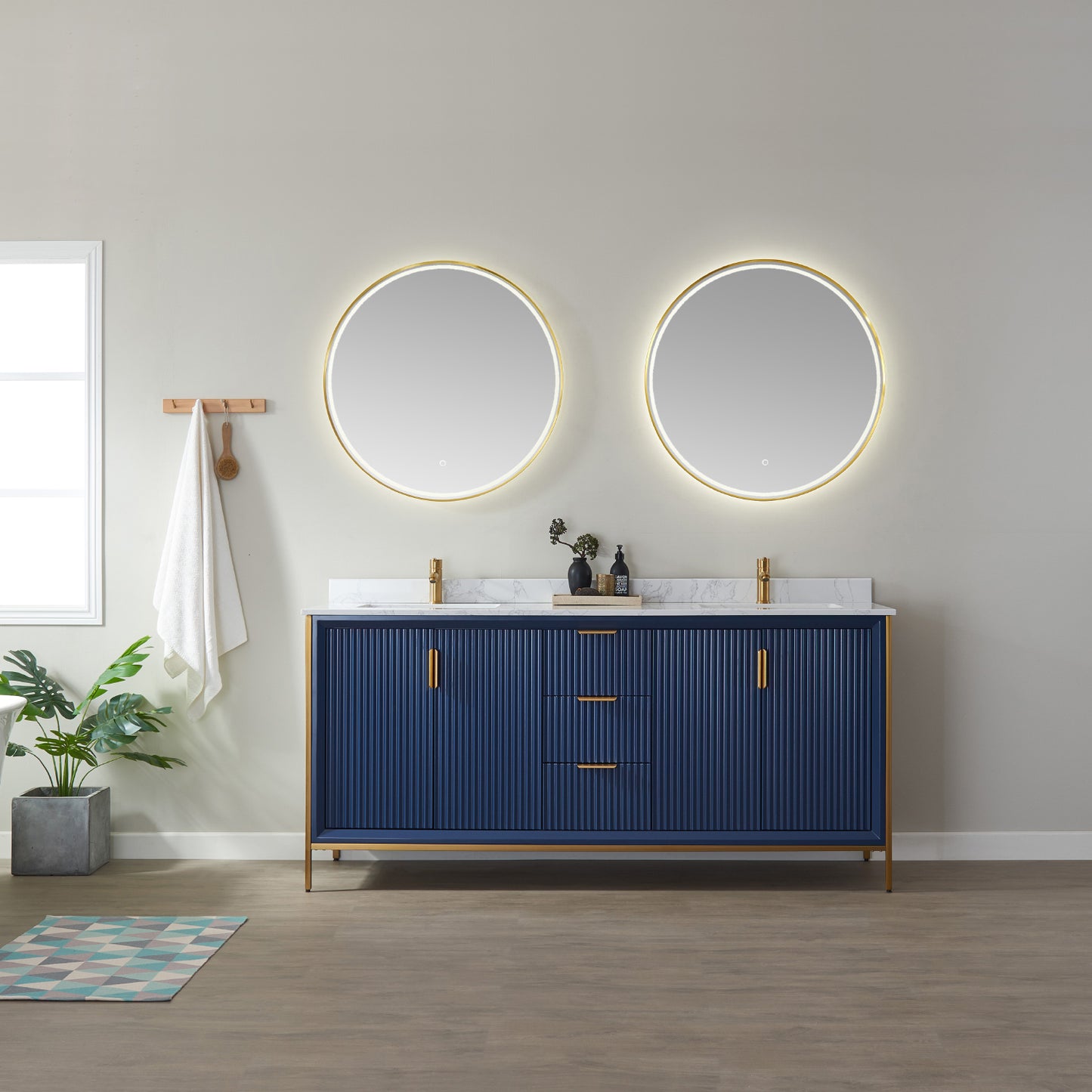 Vinnova Campobasso Round LED Lighted Accent Bathroom/Vanity Wall Mirror